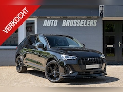 Audi Q3 - 35 TFSI S Line Black edition Matrix-Sport seats etc