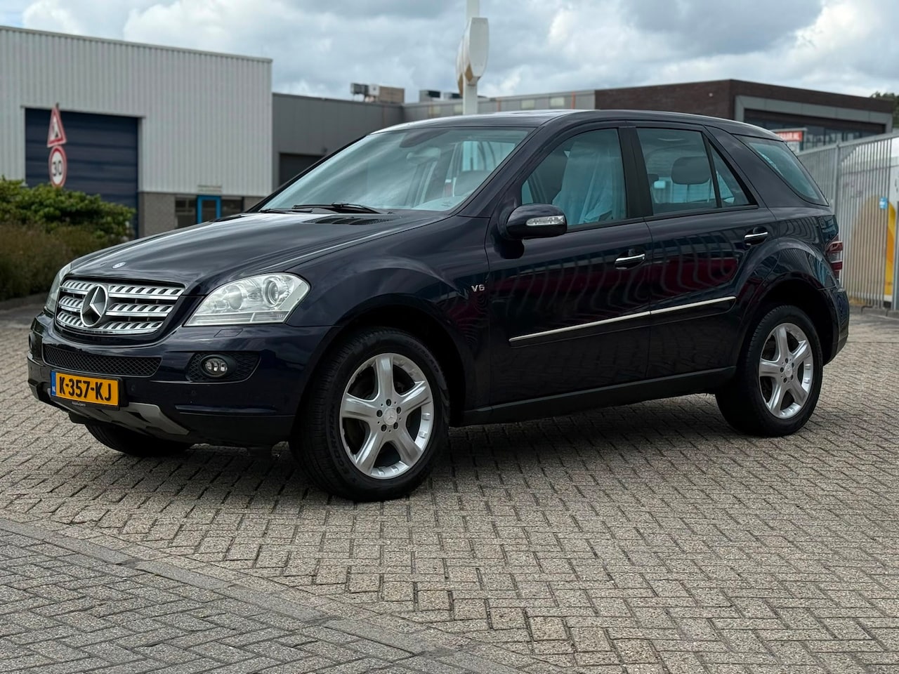 Mercedes-Benz M-klasse - 350#Automaat#Airco#Youngtimer - AutoWereld.nl