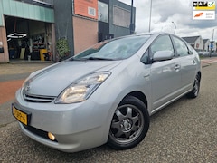 Toyota Prius - 1.5 VVT-i Tech Edition GARANTIE