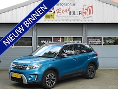 Suzuki Vitara - 1.6 High Executive Navi Camera Climate en Cruise Panodak, Trekhaak