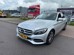 Mercedes-Benz C-klasse - 220 CDI AUTOMAAT NAVI/XENON/LED/CLIMA