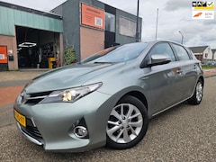 Toyota Auris - 1.8 Hybrid Dynamic GARANTIE