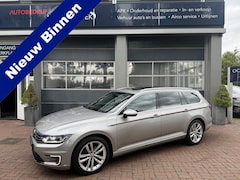 Volkswagen Passat Variant - 1.4 TSI GTE Connected Series Plus Panodak, 18Inch, Trekhaak, Camera 2016 Vol optie 204pk
