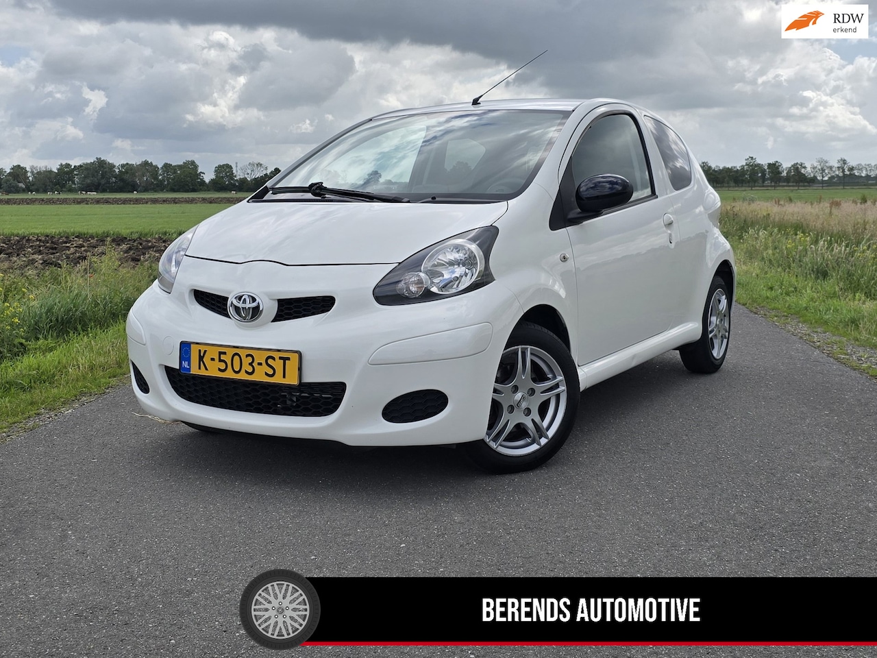 Toyota Aygo - 1.0-12V Navigator I Airco I Licht metalen velgen - AutoWereld.nl