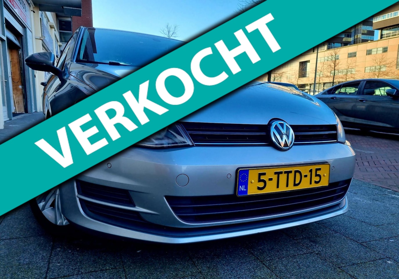 Volkswagen Golf - 1.2 TSI Automaat StoelVerwa Airco Navi ParkSens - AutoWereld.nl