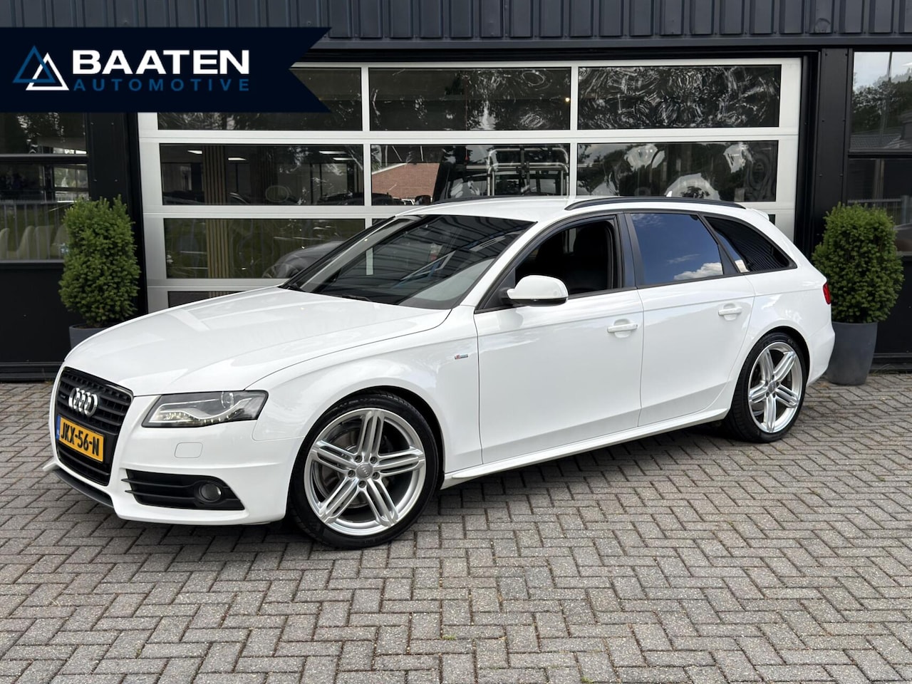 Audi A4 Avant - 2.0 TFSI quattro S-Line 211pk *57.000km*|B&O|Carplay|Youngtimer| - AutoWereld.nl