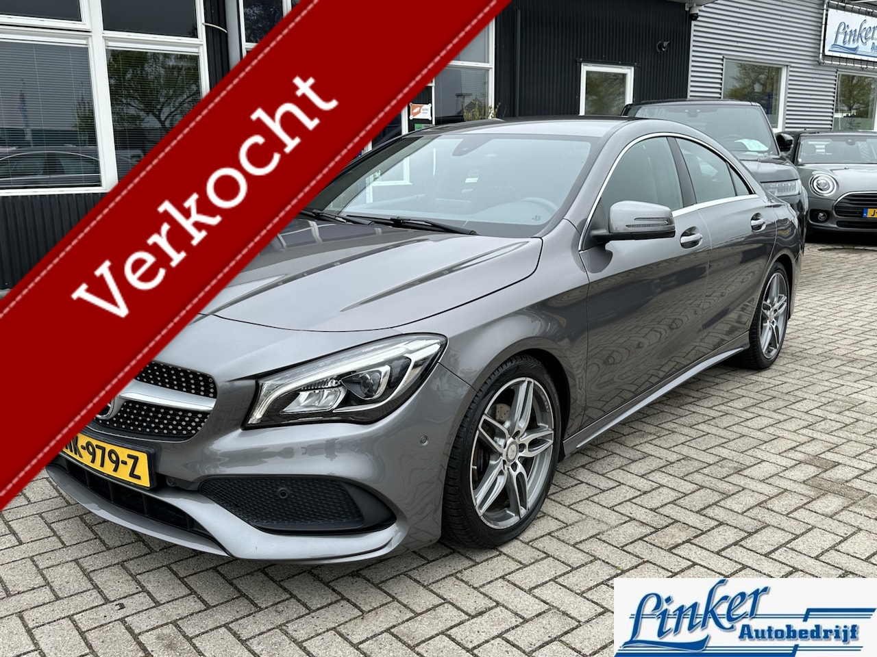Mercedes-Benz CLA-Klasse - 180 Ambition - NL-AUTO AMG STYLING AUTOMAAT LM VELGEN 18'' - AutoWereld.nl