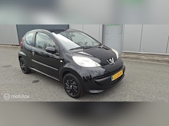 Peugeot 107 - 1.0-12V XS Urban Move