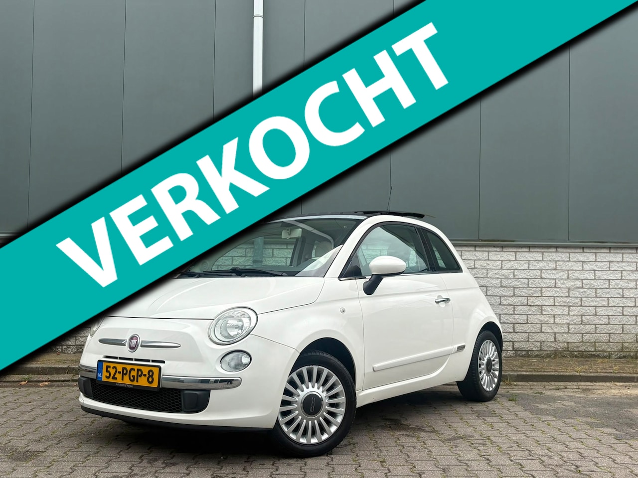 Fiat 500 - 1.2 Lounge-Automaat-Pano-Clima-NWE automaat en DB riem - AutoWereld.nl