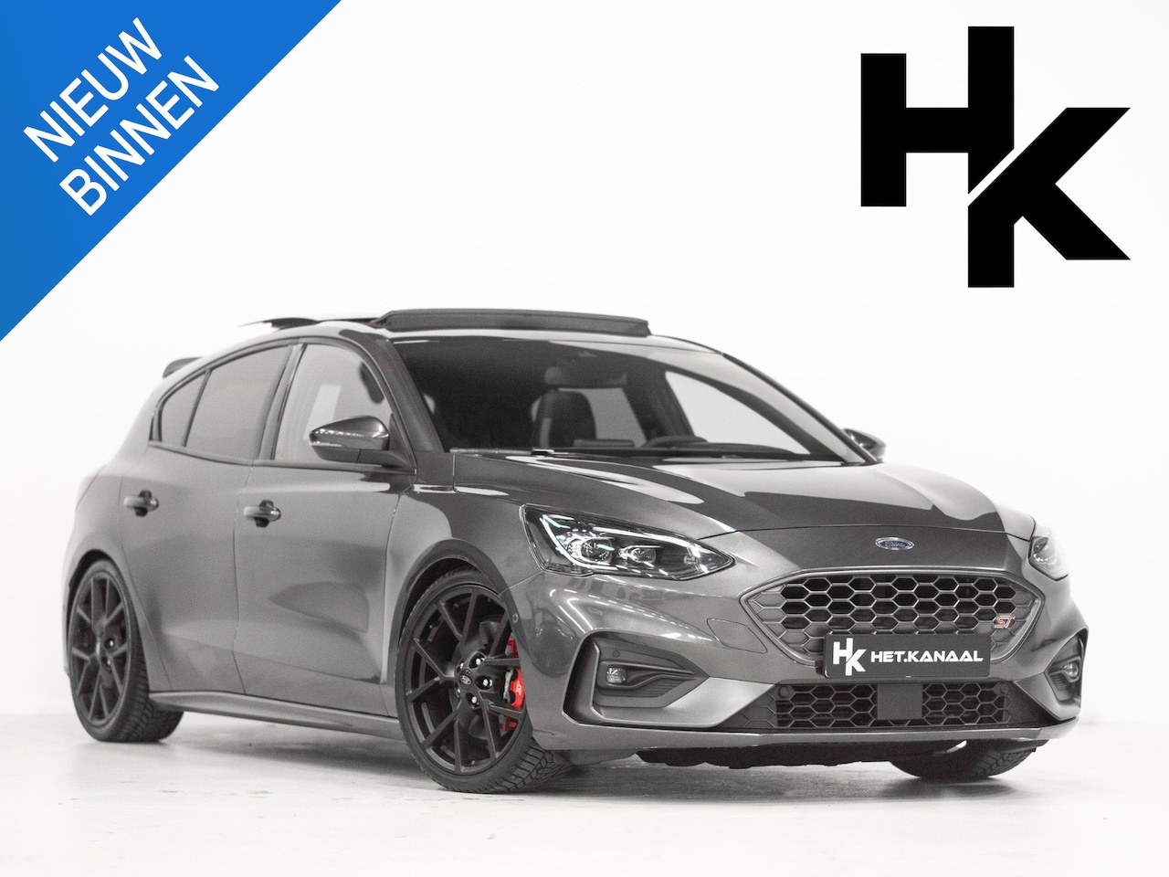 Ford Focus - 2.3 EcoBoost ST-3 Pano Virtual Milltek B&O ACC - AutoWereld.nl