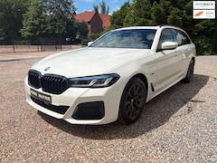 BMW 5-serie Touring - 530e xDrive M-pakket Panodak Laserlight El. Trekhaak – All-in