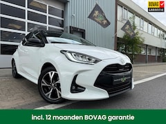 Toyota Yaris - 1.5 Hybrid 115 First Edition ECC/PDC V&A/CAMERA