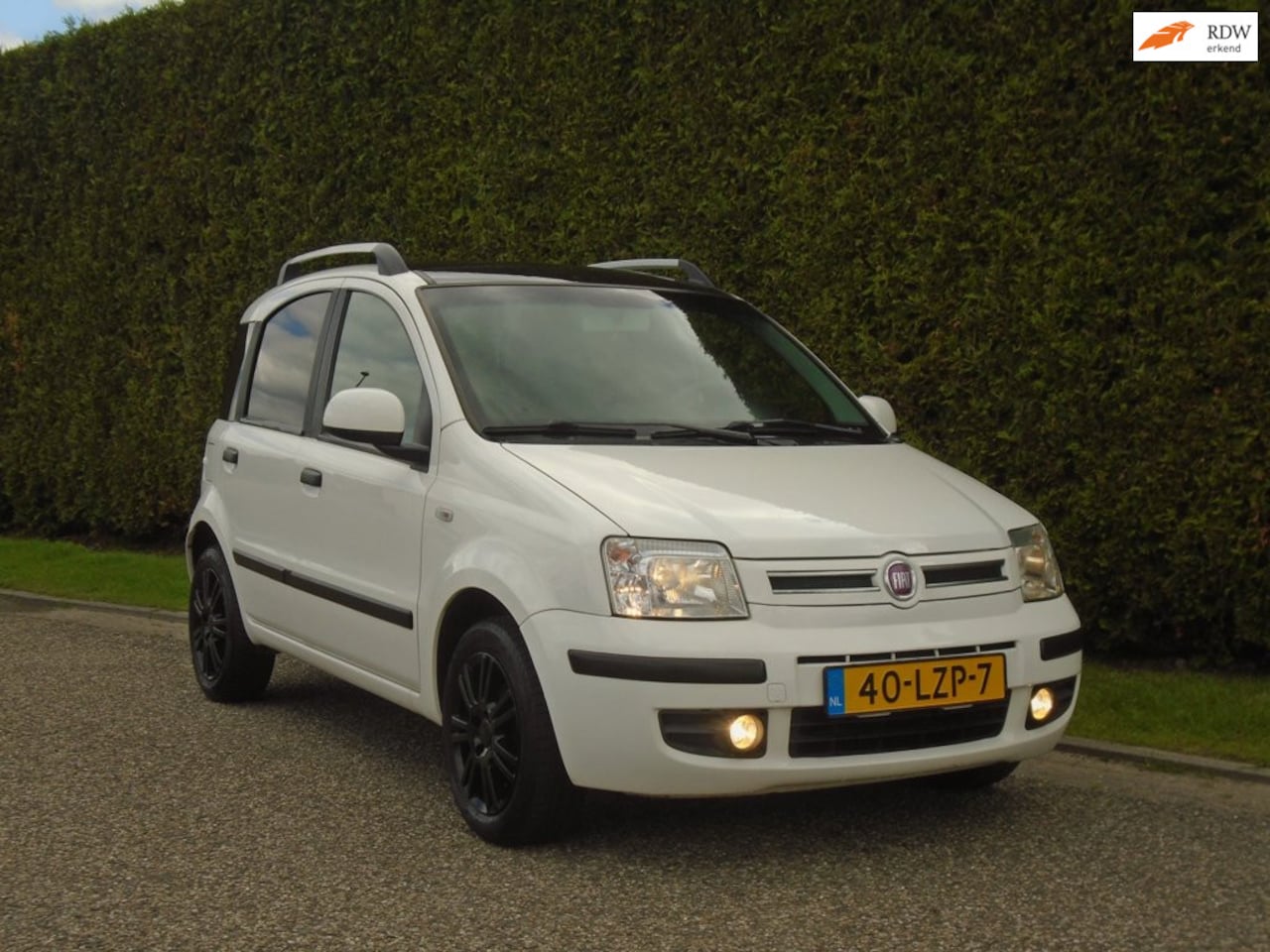 Fiat Panda - 1.2 Emotion...Clima..Panoramadak.. - AutoWereld.nl