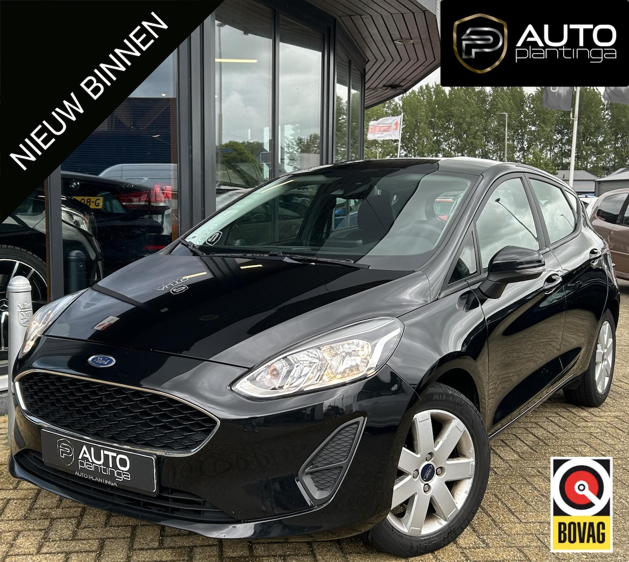 Ford Fiesta - 1.1 Trend | NL AUTO | Parkeersensoren | Navigatie | Airco | DAB+ | 2 Sleutels | Carplay | - AutoWereld.nl