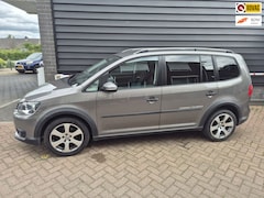 Volkswagen Touran Cross - 1.4 TSI 7p