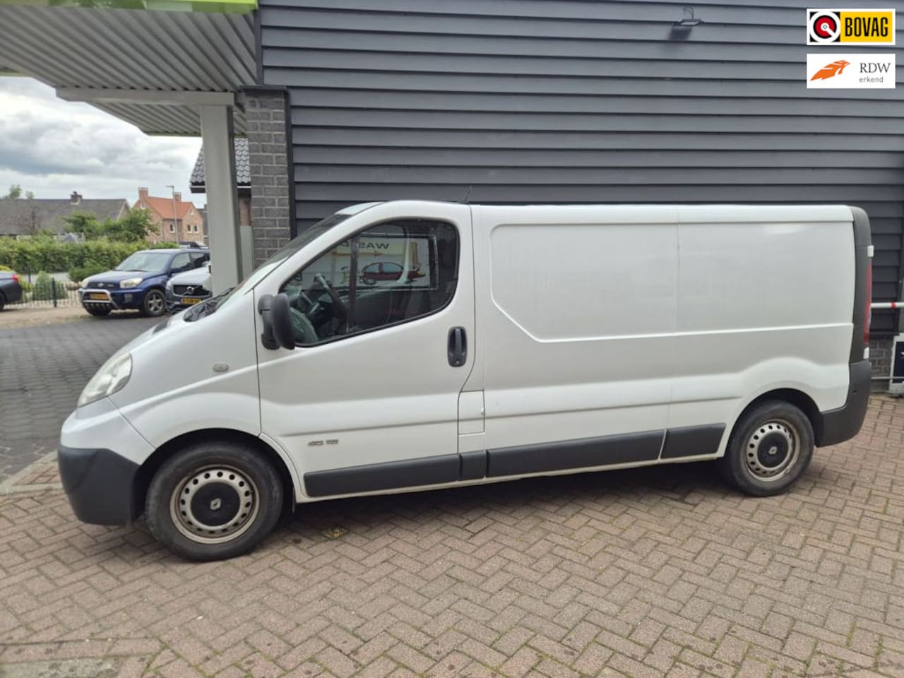 Renault Trafic - 2.0 dCi T29 L2H1 Eco Black Edition 2.0 dCi T29 L2H1 Eco Black Edition - AutoWereld.nl