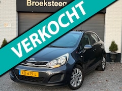 Kia Rio - 1.2 CVVT Airco/5drs/USB/Zeernetjes