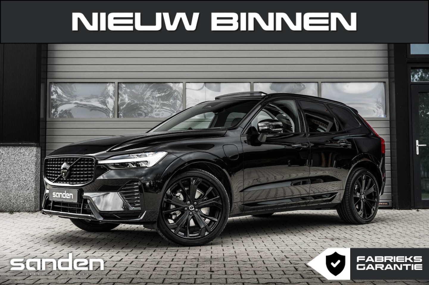 Volvo XC60 - T8 AWD Ultra Black Edition|B&W|Pano|Massage|Lucht - AutoWereld.nl