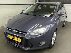 Ford Focus Wagon - 1.0 EcoBoost Titanium - Trekhaak - Cruise Control