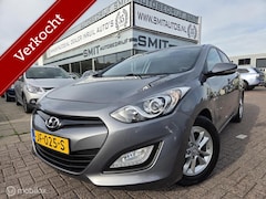 Hyundai i30 - 1.6 GDi i-Motion Plus Nav/Camera/Carplay