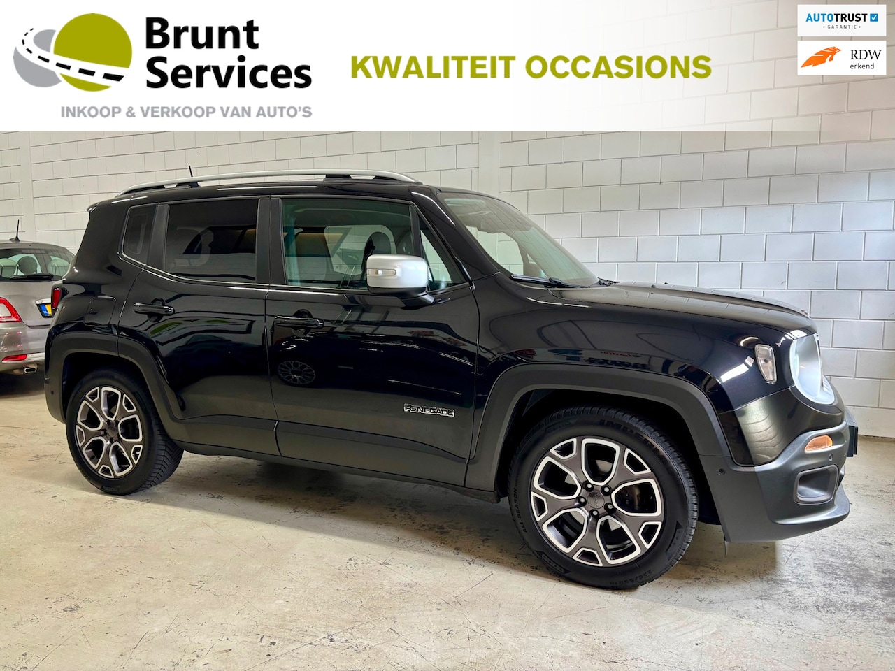 Jeep Renegade - 1.4 MultiAir Limited Bj.16|Automaat|Stuur/stoel verw|Xenon|Vol Opties !! - AutoWereld.nl