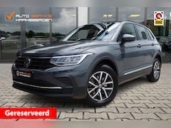 Volkswagen Tiguan - 1.4 TSI eHybrid Life | Trekhaak | Camera | ACC |
