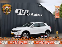 Volkswagen T-Roc - 1.5 TSi 150pk AUT/DSG Life 07-2022 | BTW | Virtual CP | Full-LED | Navi | Adapt.CC