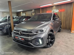 Volkswagen T-Roc - 1.5 TSI R-Line / Park Assist / B.Spot / ACC