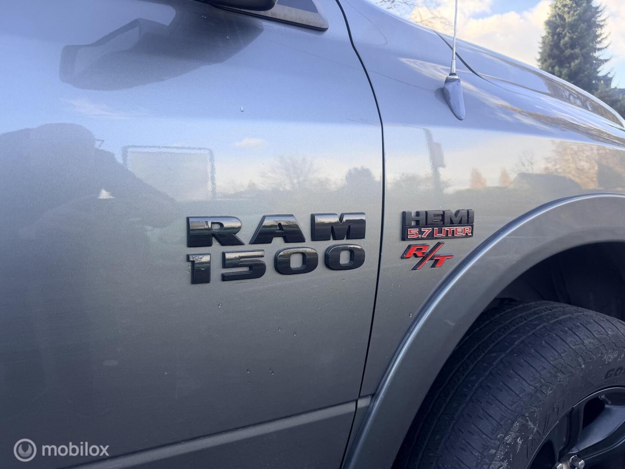 Dodge Ram 1500 - 5.7 V8 4x4 Crew Cab 5'7 Sport 3 inch verhoogd | Zeer goed onderhouden