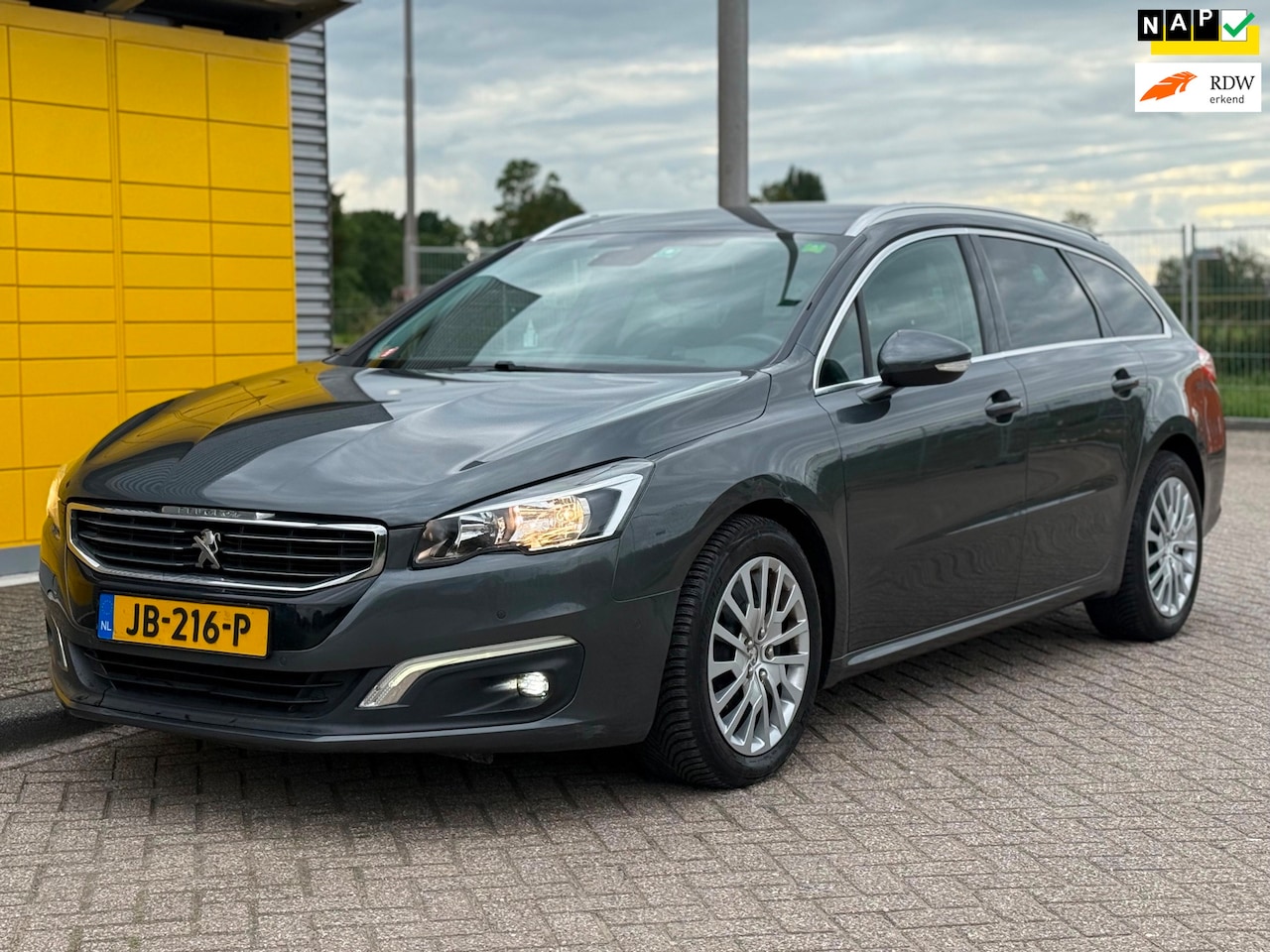 Peugeot 508 SW - 1.6 THP Blue Leaae GT-Line Bj 2015 ECC Airco Navi Pdc v+a - AutoWereld.nl