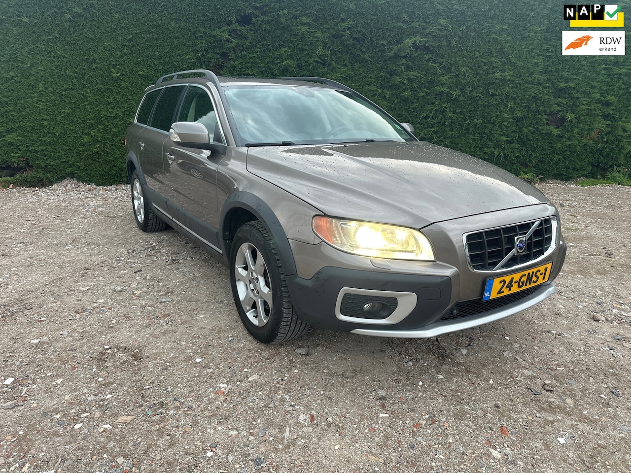 Volvo XC70 - 2.4 D5 Summum 2.4 D5 Summum - AutoWereld.nl