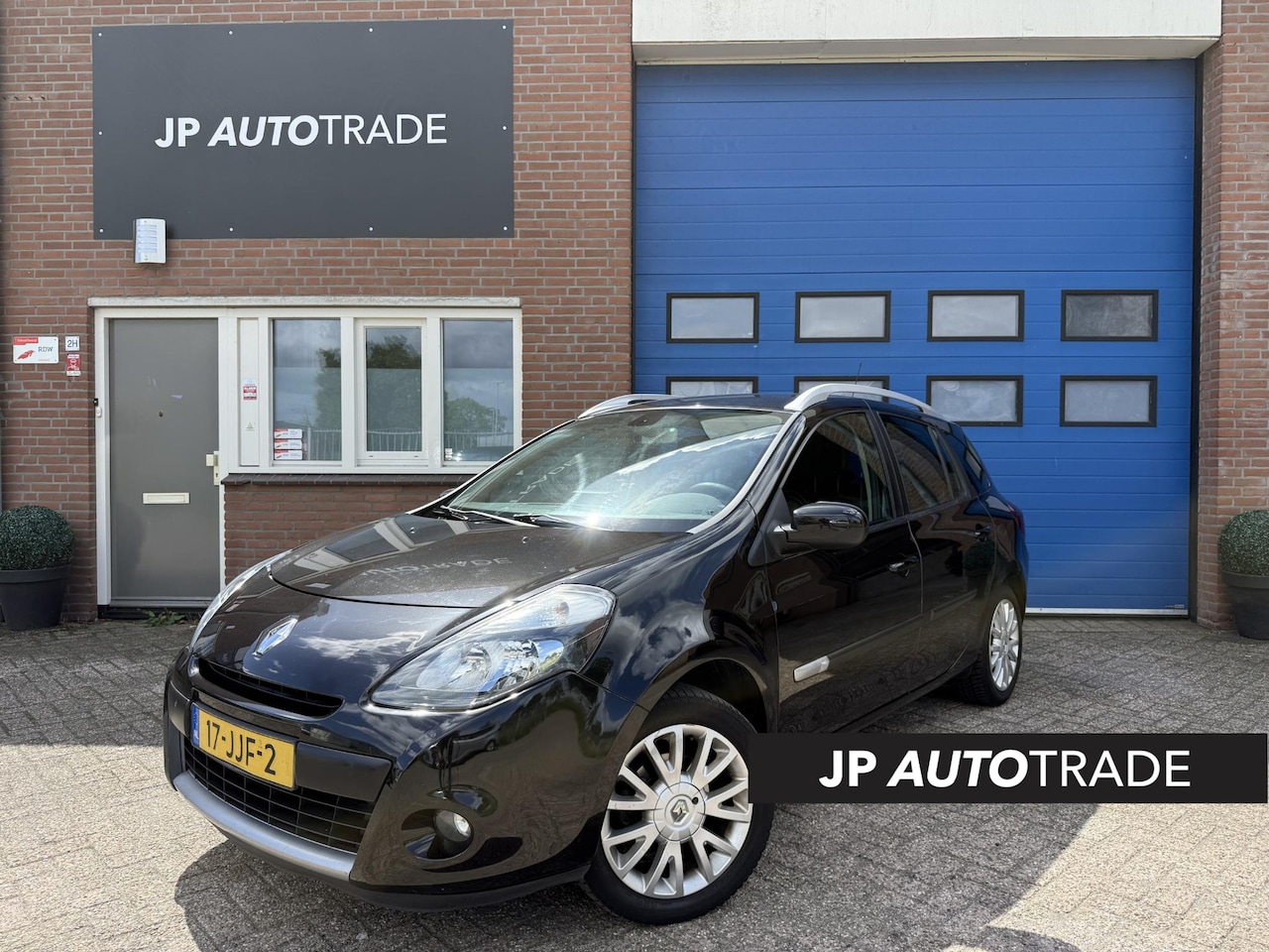Renault Clio Estate - 1.2 TCE Dynamique | NAP | Navigatie | APK | Trekhaak - AutoWereld.nl