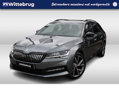 Skoda Superb Combi - 1.4 TSI iV 218pk Sportline DSG Automaat / Panorama schuifdak / Navigatie Pro / LM 19 inch