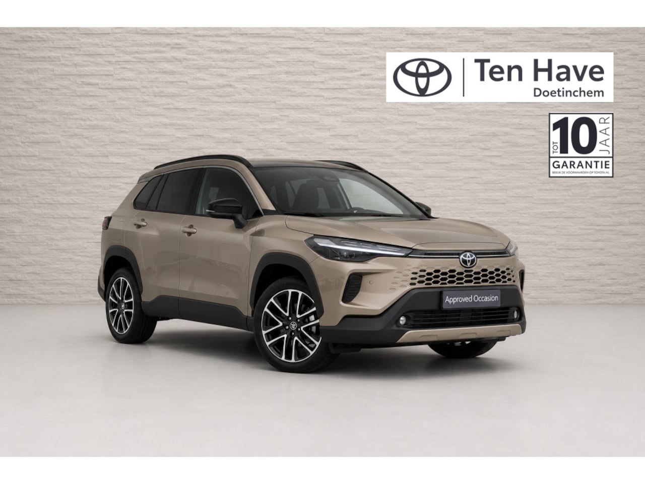 Toyota Corolla Cross - Hybrid 140 Dynamic Automaat | Apple Carplay / Android auto | P - AutoWereld.nl