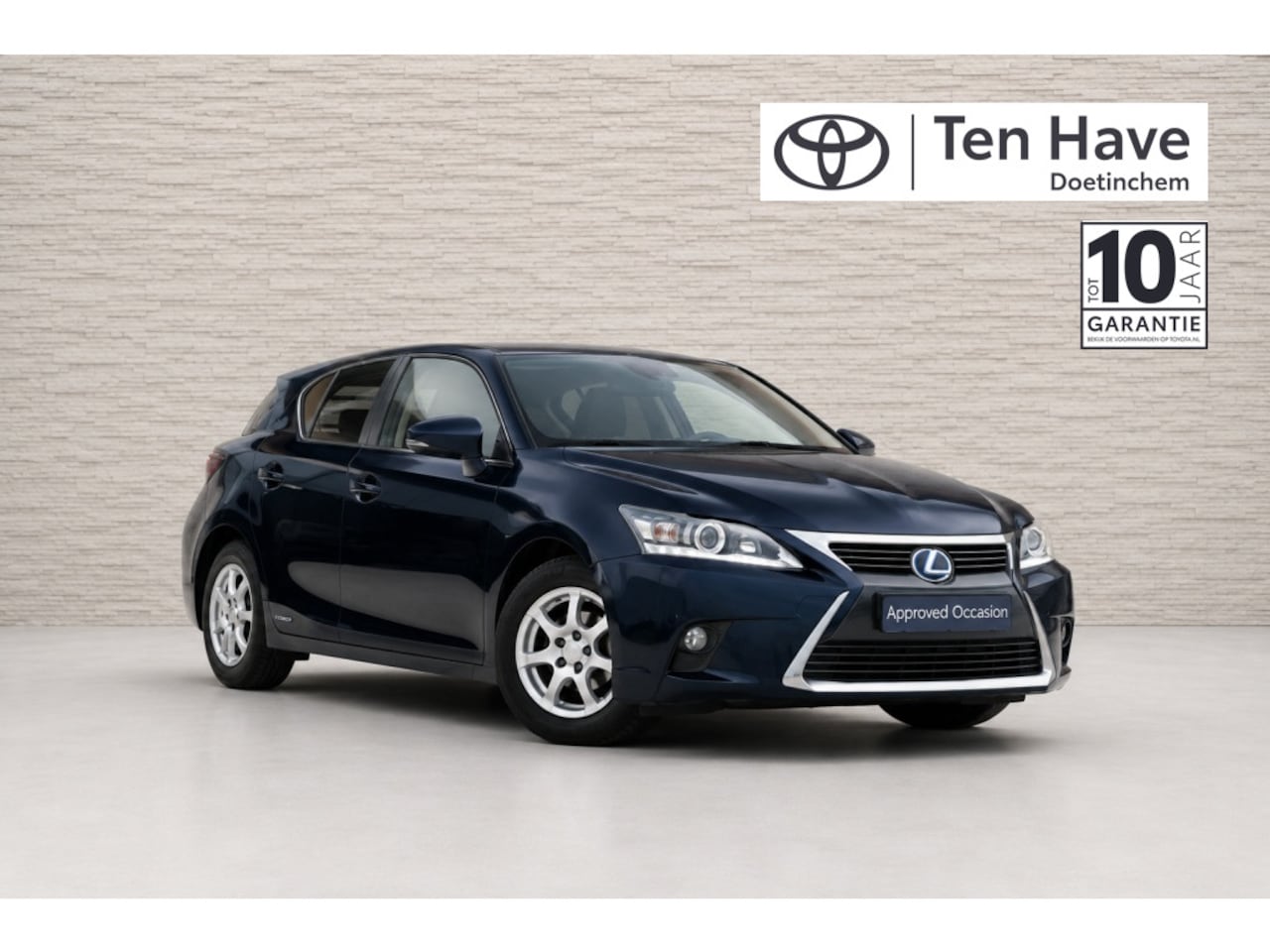 Lexus CT - 136PK Business Line Automaat | Lexus Media Display | 7” centraa - AutoWereld.nl