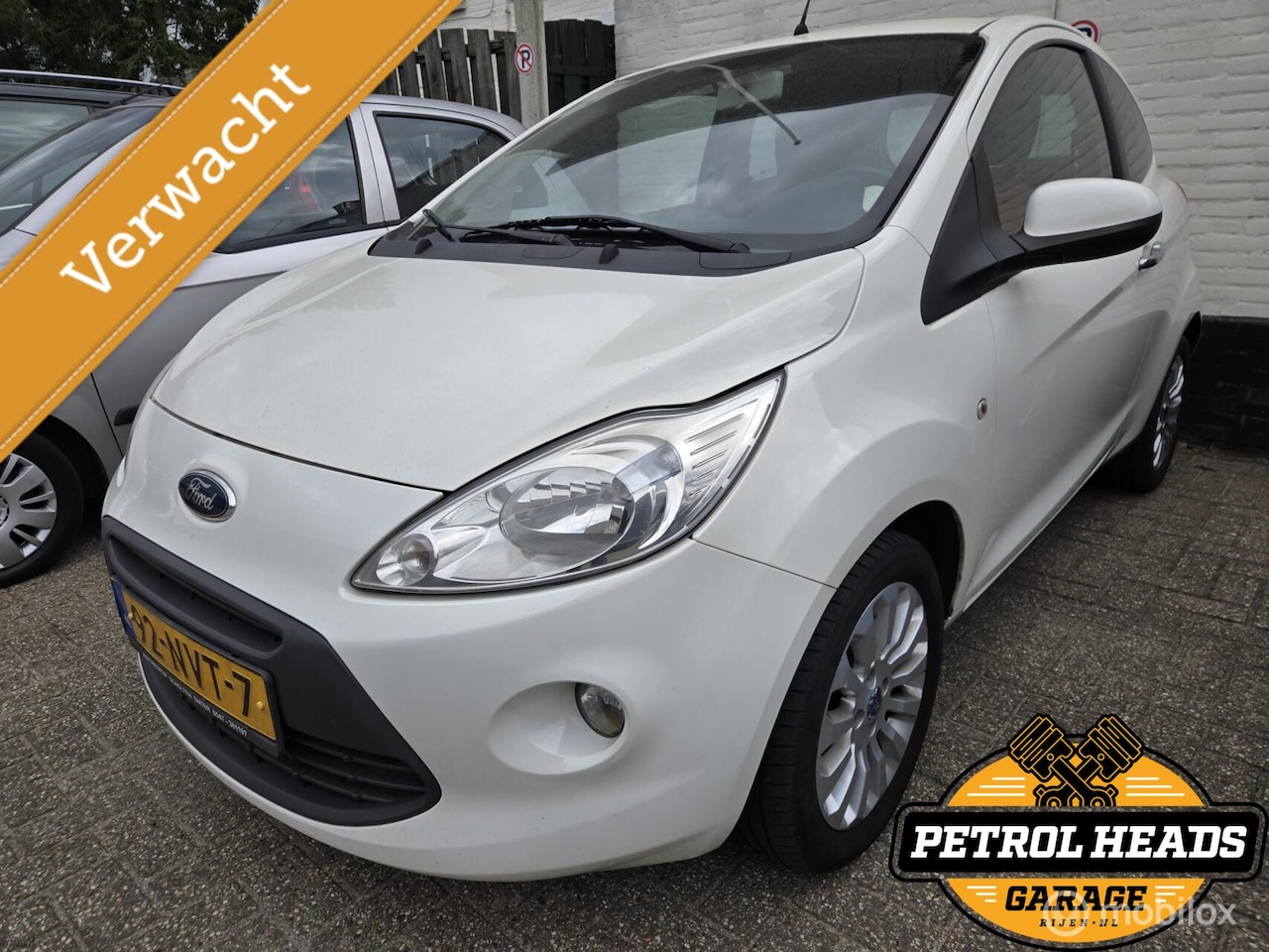 Ford Ka - 1.2 Titanium X | Airco | Lm Velgen | Nwe Kopp - AutoWereld.nl