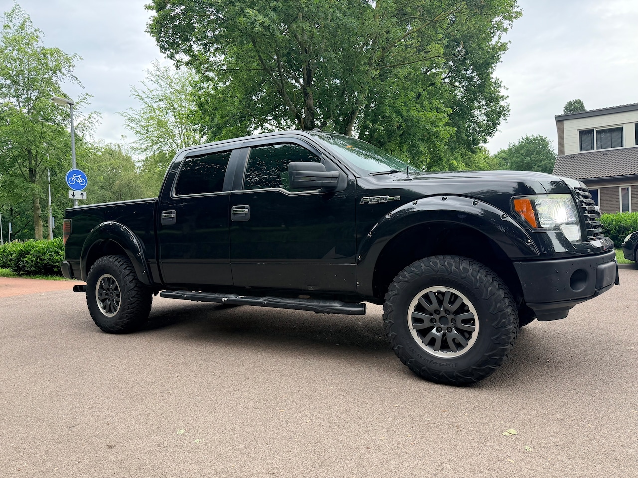Ford F150 - 5.0 V8 SVT Super Cab LPG