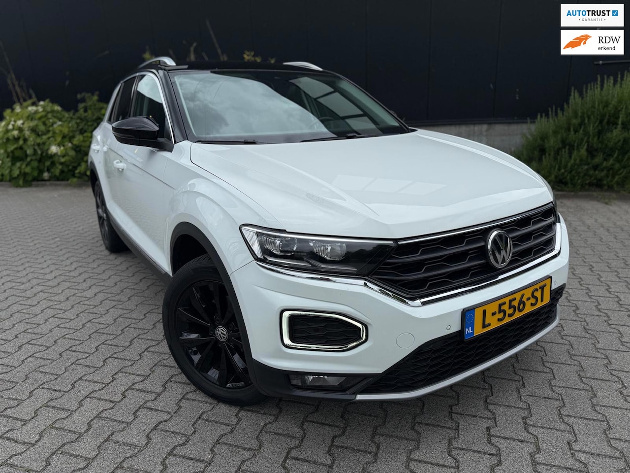 Volkswagen T-Roc - 1.5 TSI Sport 1.5 TSI Sport - AutoWereld.nl