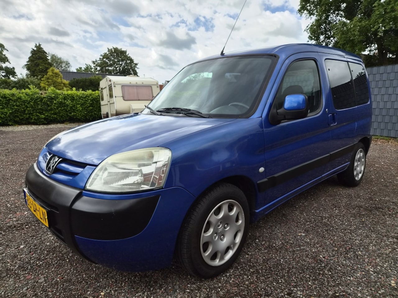 Peugeot Partner MPV - 1.6-16V XT Airco // Cruise control - AutoWereld.nl