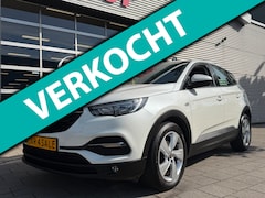 Opel Grandland X - 1.2 Turbo Edition - 68.000 KM I Navigatie / Apple CarPlay I Airco LED I PDC I Sport velgen