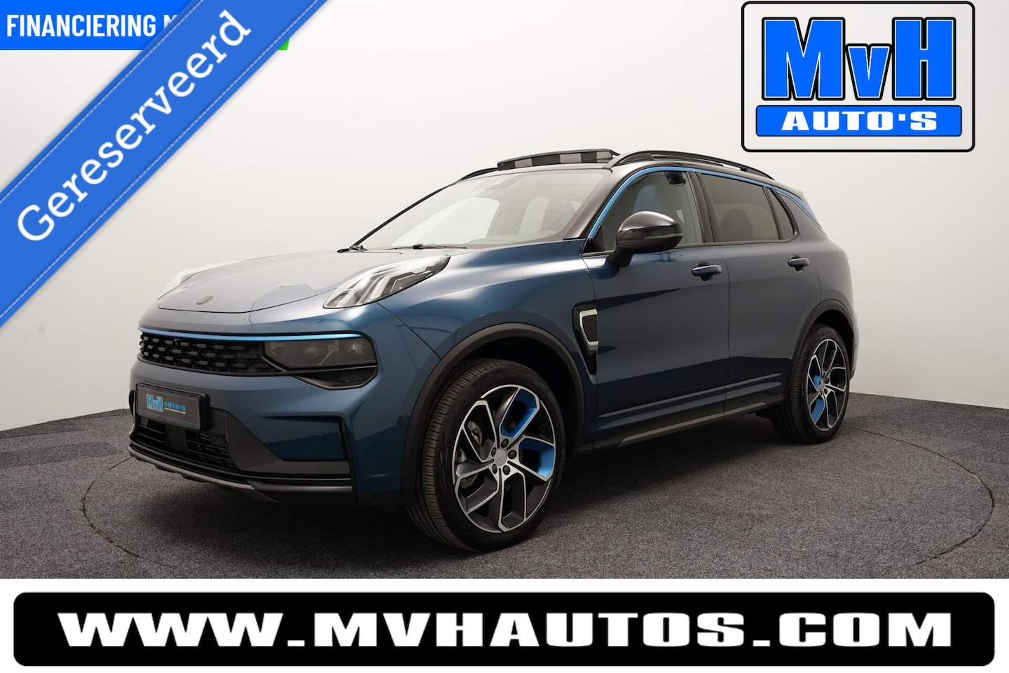 Lynk & Co 01 - 1.5 Plug-in Hybride|ZWARTE.HEMEL|360ºCAM|PANO - AutoWereld.nl