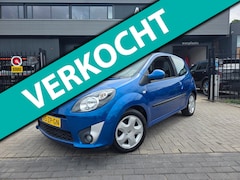 Renault Twingo - 1.2-16V Dynamique | DISTR. RIEM V.V. BIJ 102.076 KM | Met airco, cruise control, toerentel