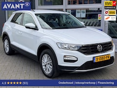 Volkswagen T-Roc - 1.5 TSI Sport - Automaat - Trekhaak - CarPlay - ACC - LED - Stoelverwarming