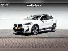 BMW X2 - sDrive18i M Sportpakket X | Panoramadak | Achteruitrijcamera | Driving Assistant Plus | Ha
