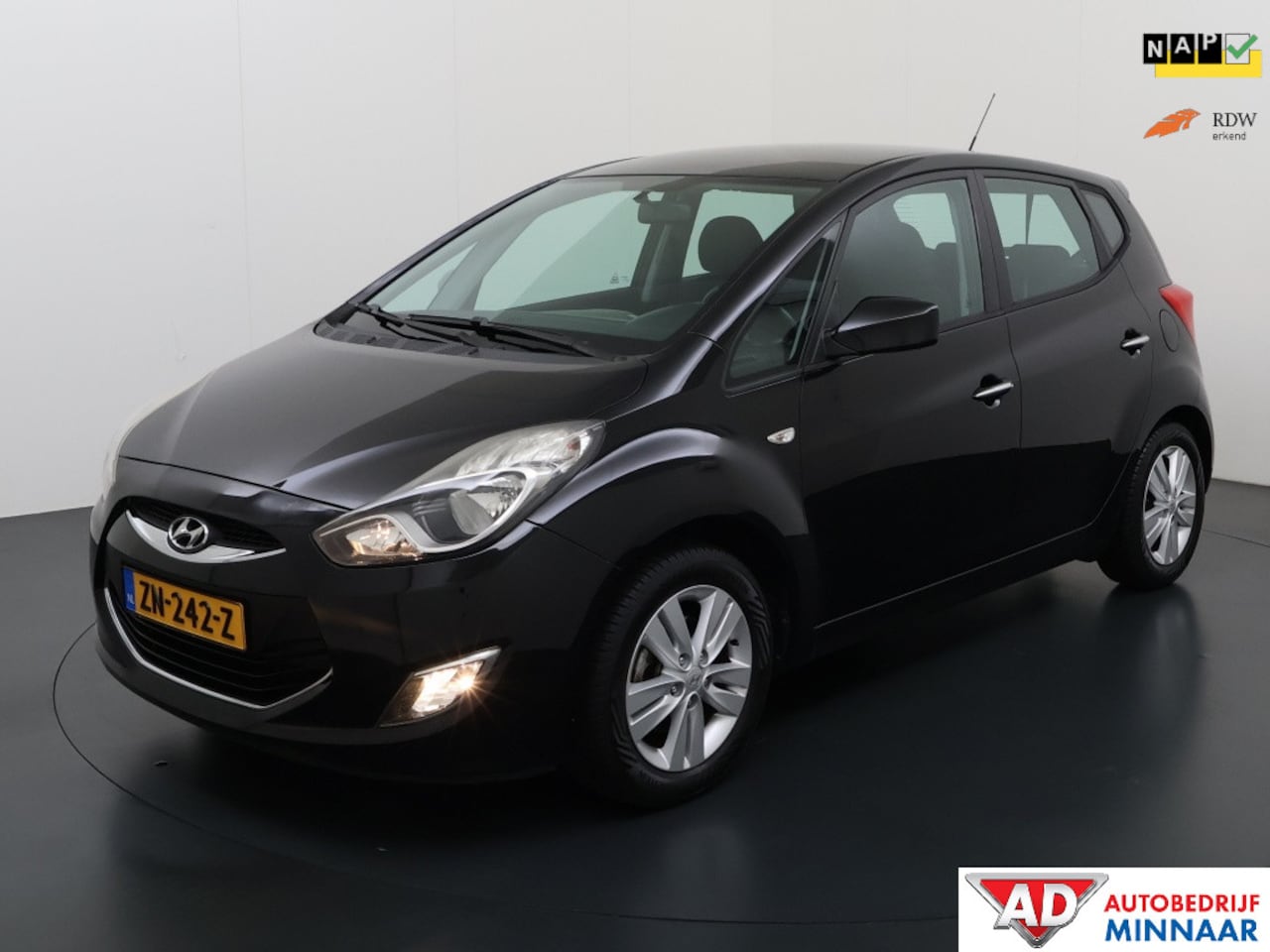 Hyundai ix20 - 1.4i i-Vision | Trekhaak | Bluetooth | LMV | onderhoudsboekjes | - AutoWereld.nl
