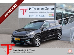 Kia e-Niro - ExecutiveLine 64 kWh 100% SOH Panoramadak Adaptieve cruise control/Stoelverwarming+Verkoel