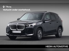 BMW iX1 - eDrive20 67 kWh | Driving Assistant Professional | Glazen panoramadak | Comfort Access | H