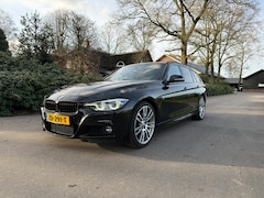 BMW 3-serie Touring - 318i M Sport leder harman/kardon pano etc