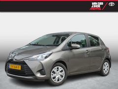 Toyota Yaris - 1.0 VVT-i Energy Trekhaak Navi Airco