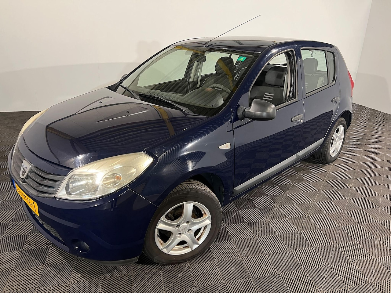 Dacia Sandero - 1.2 Aniversare LPG 1.2 Aniversare LPG-G3 - AutoWereld.nl